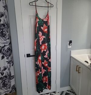SHEIN Floral Maxi Dress in Black, Green & Coral